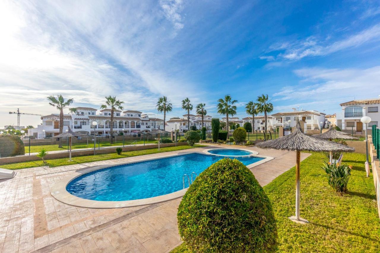 Cb Living - Homely Apartment Cinuelica, Punta Prima Dehesa de Campoamor  外观 照片