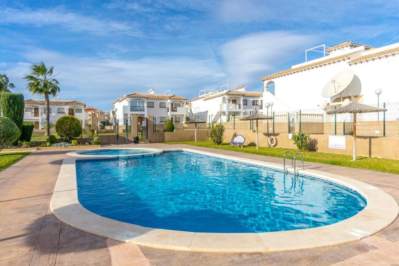 Cb Living - Homely Apartment Cinuelica, Punta Prima Dehesa de Campoamor  外观 照片